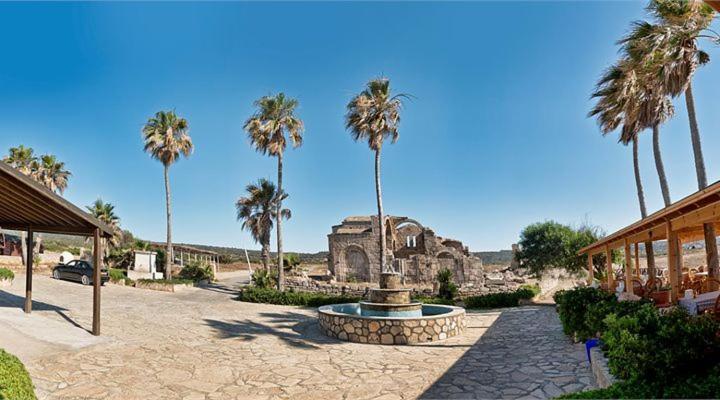 Oasis At Ayfilon Hotel Rizokarpaso Kültér fotó