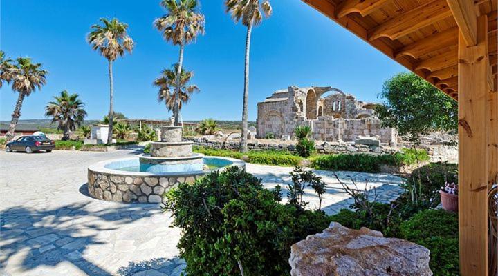 Oasis At Ayfilon Hotel Rizokarpaso Kültér fotó